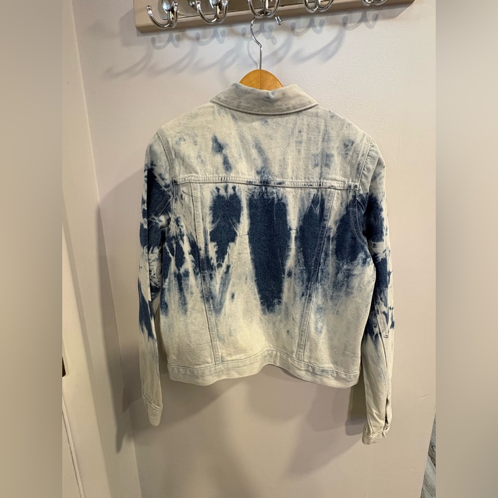Seven7 Blue Tie-Dye Acid Wash Jean Jacket - Picture 2 of 12